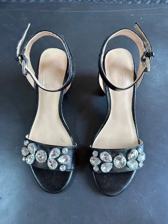 Expression Jewelled Block Heels - Picture 2 of 5